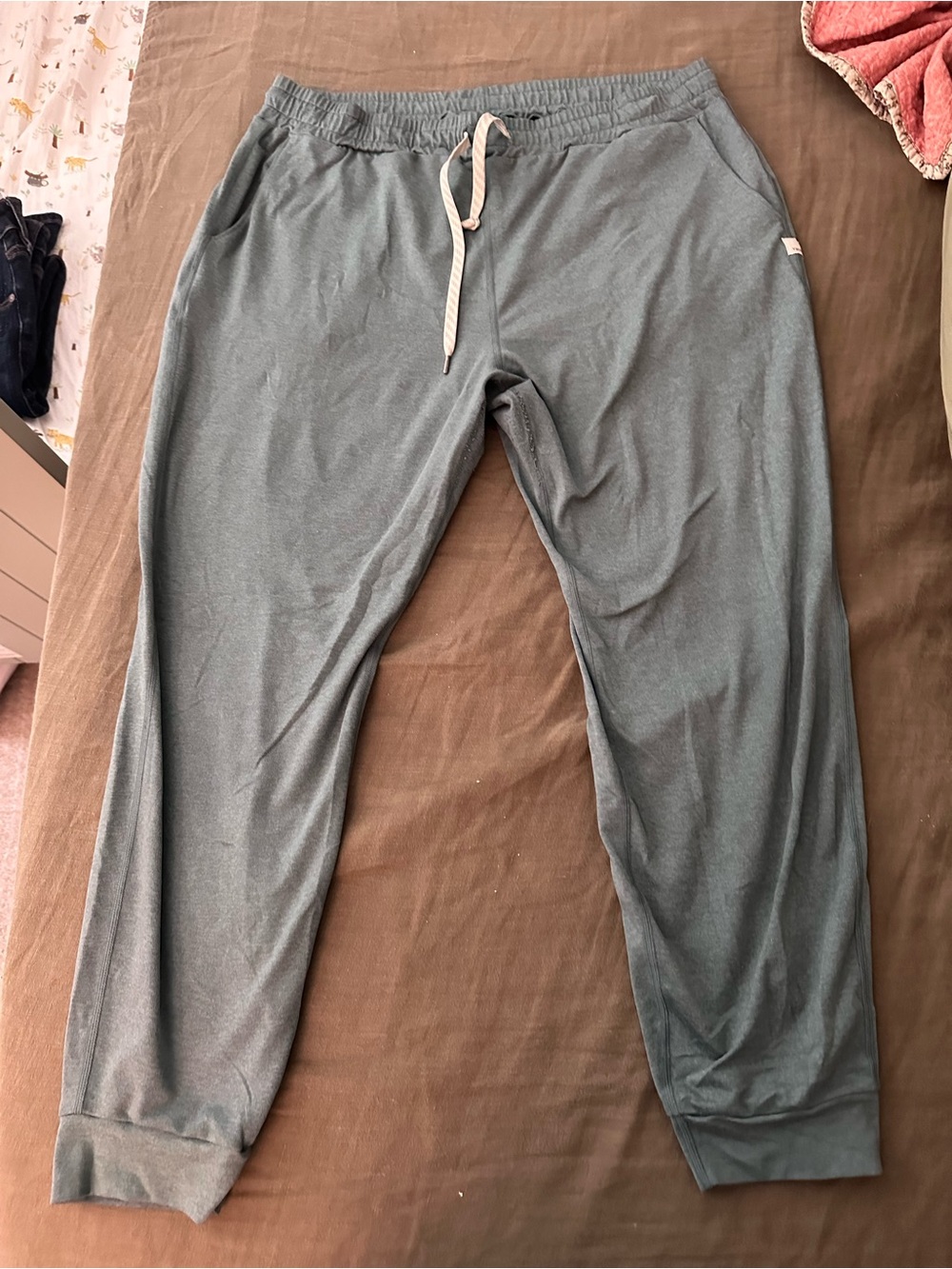 Vuori women’s  Jogger Pants - Slate Green